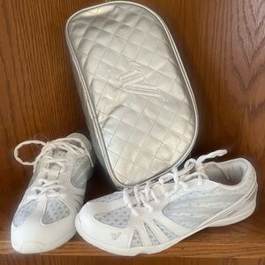 Varsity cheer shoes